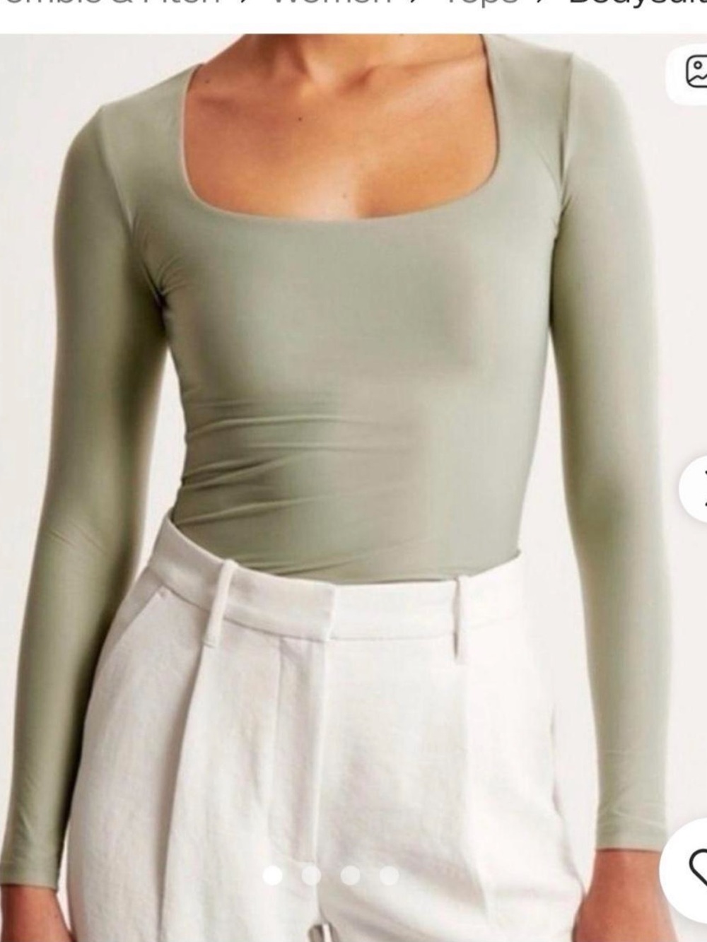NWT Abercrombie Soft Matte Seamless Long-Sleeve Squareneck Top